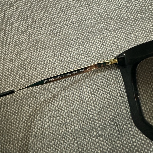 PRADA CATEYE SUNGLASS - Picture 5 of 7